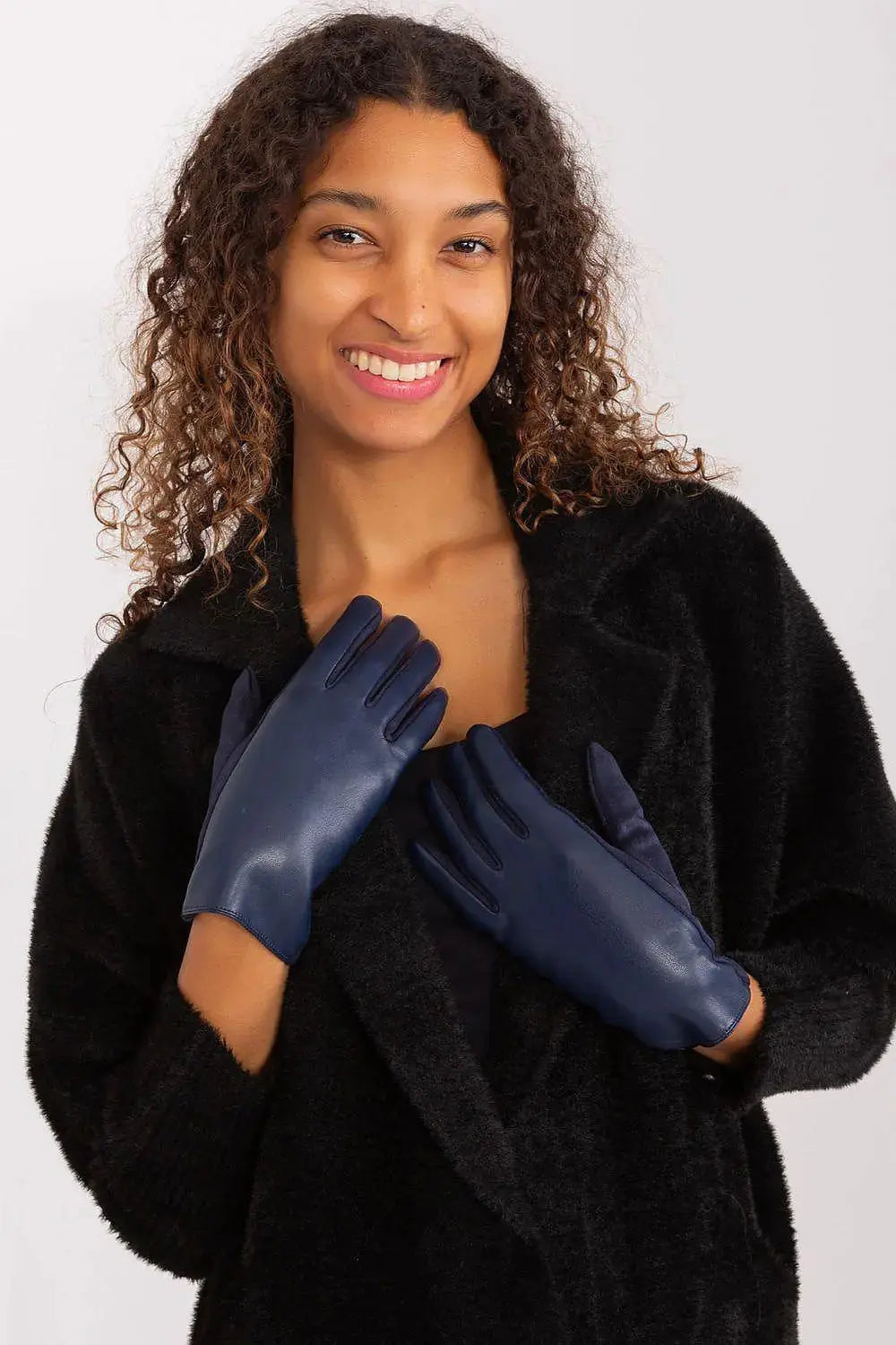 AT Fashionable Women’s Gloves with Phone-Friendly Embroidery