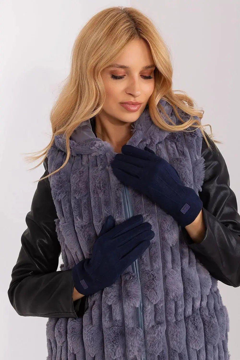 Women's Stylish Gloves with Smooth Finish, Wrist Patch & Phone Access