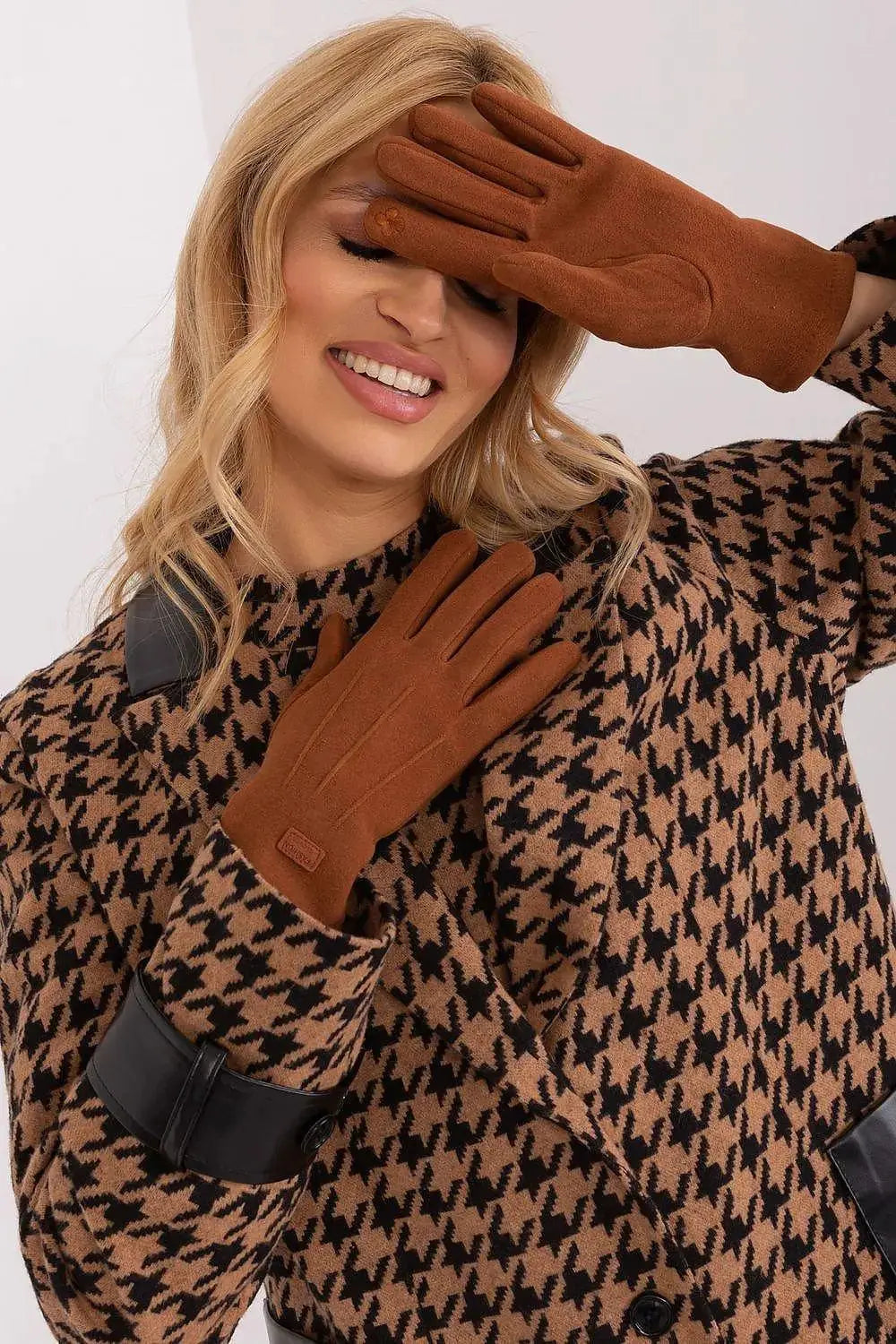 Women's Stylish Gloves with Smooth Finish, Wrist Patch & Phone Access