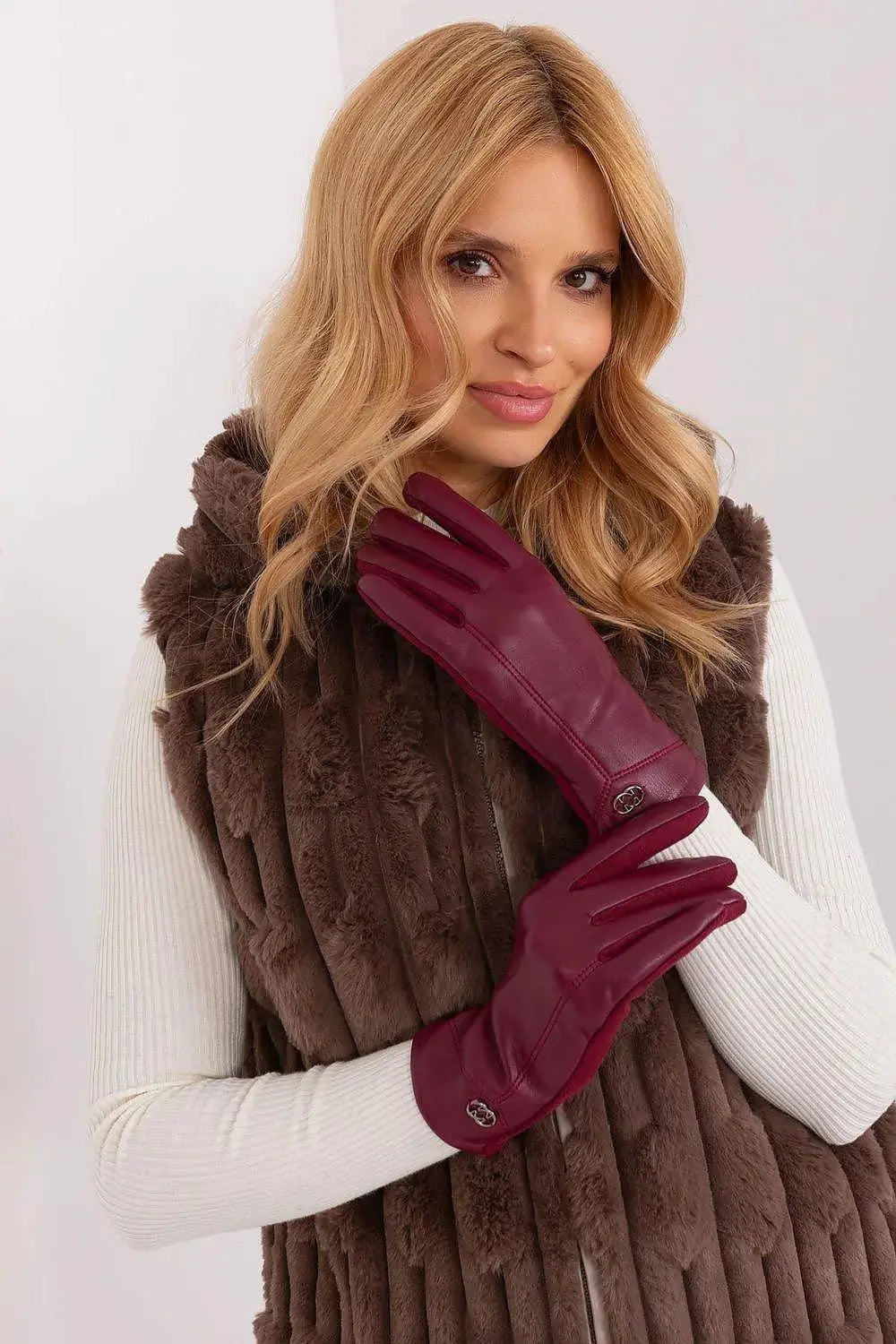 AT Gloves Model 191103 – Elegant Women's Insulated Touchscreen Gloves