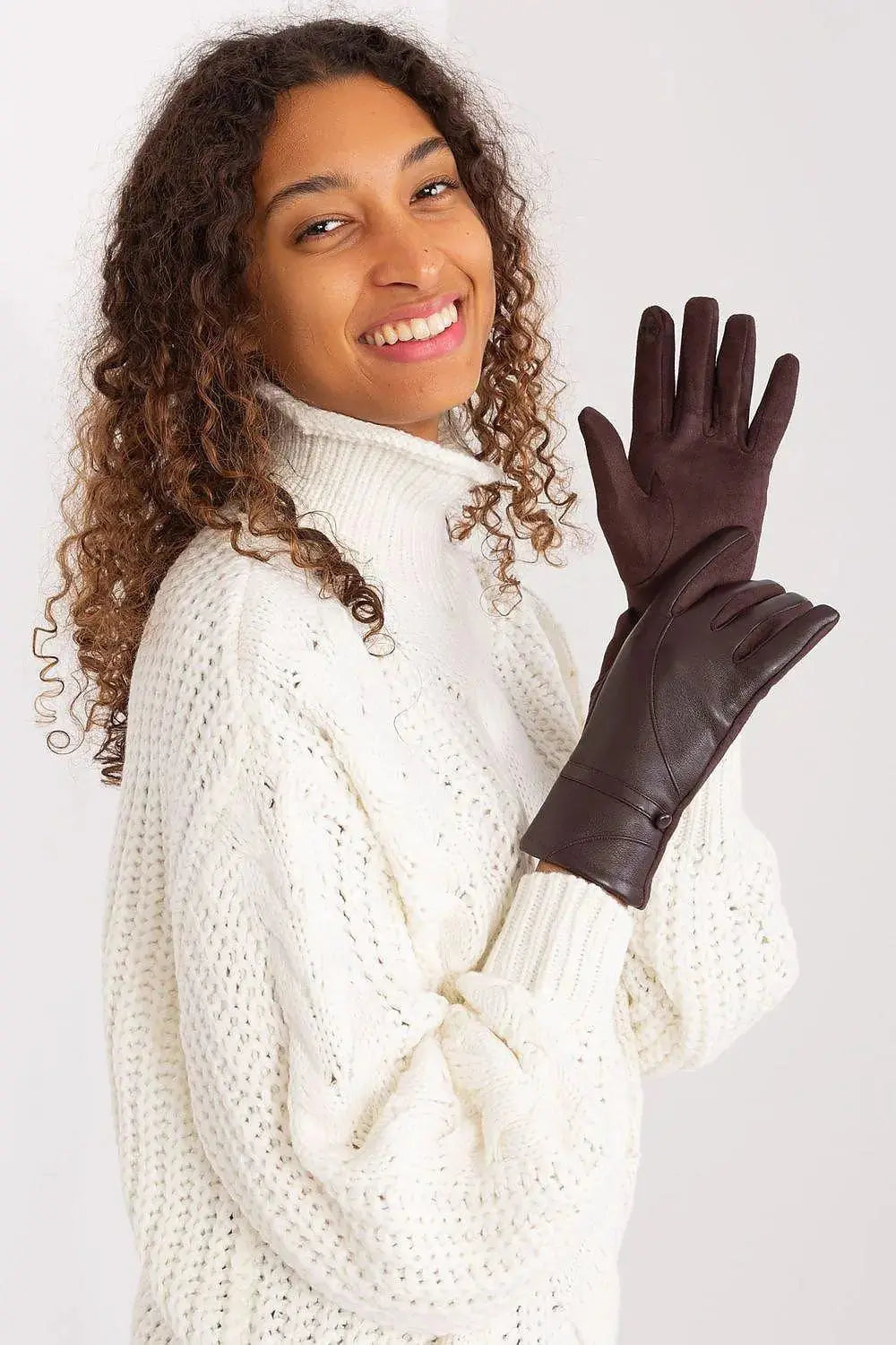 AT Gloves Model 191350 – Durable Grip, Everyday Protection