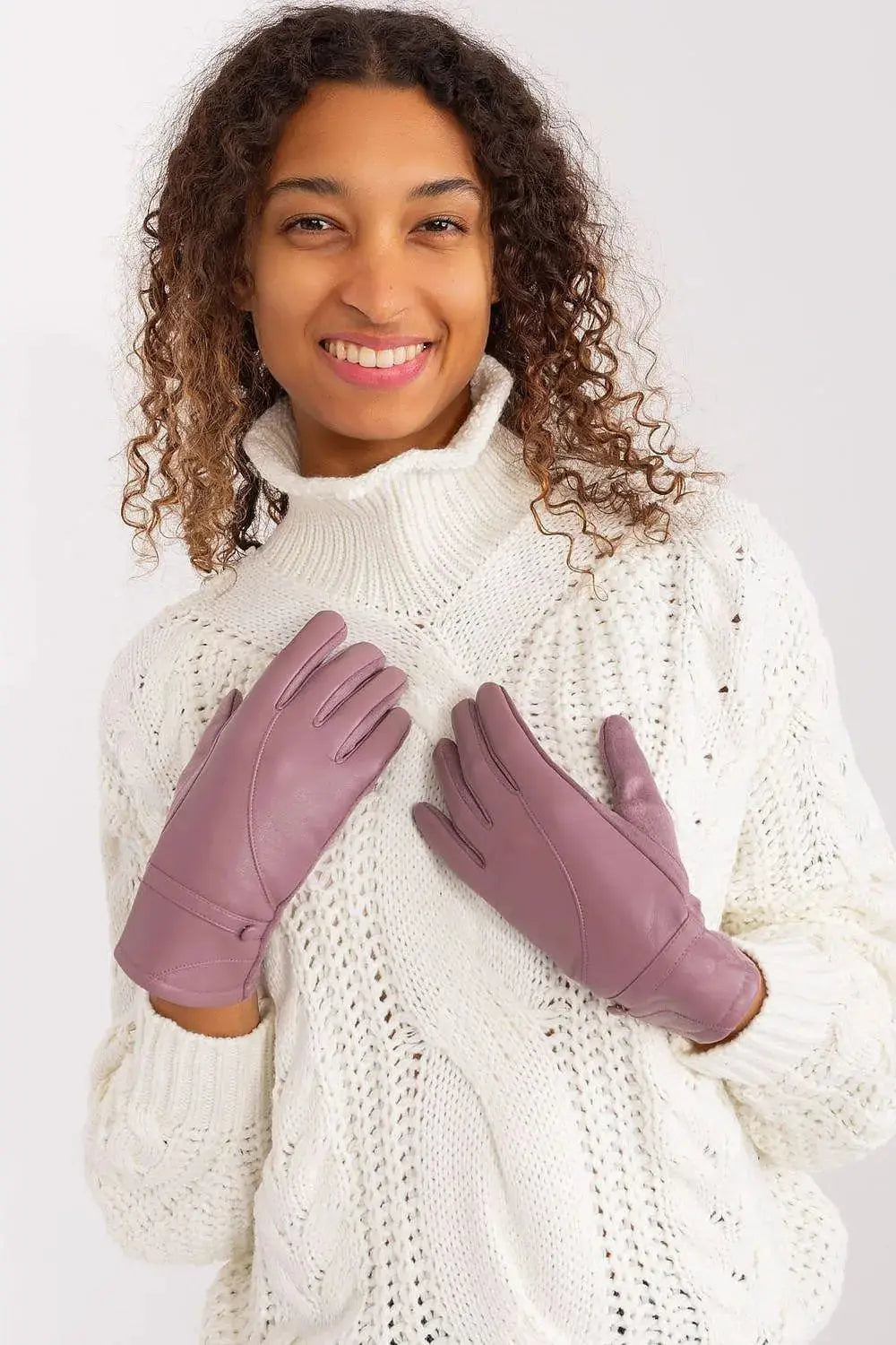 AT Gloves Model 191350 – Durable Grip, Everyday Protection