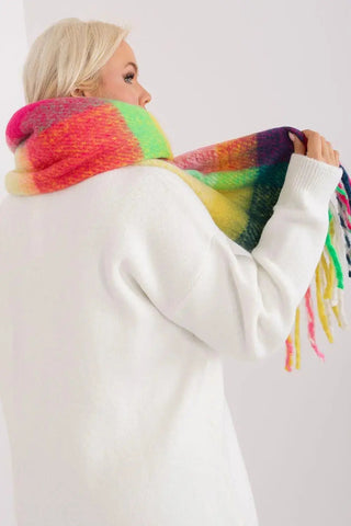AT Shawl model 190542