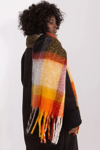 AT Shawl model 190542