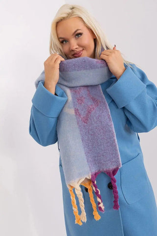 Decorative Stripe Scarf – Soft, Stylish & Cold-Weather Ready