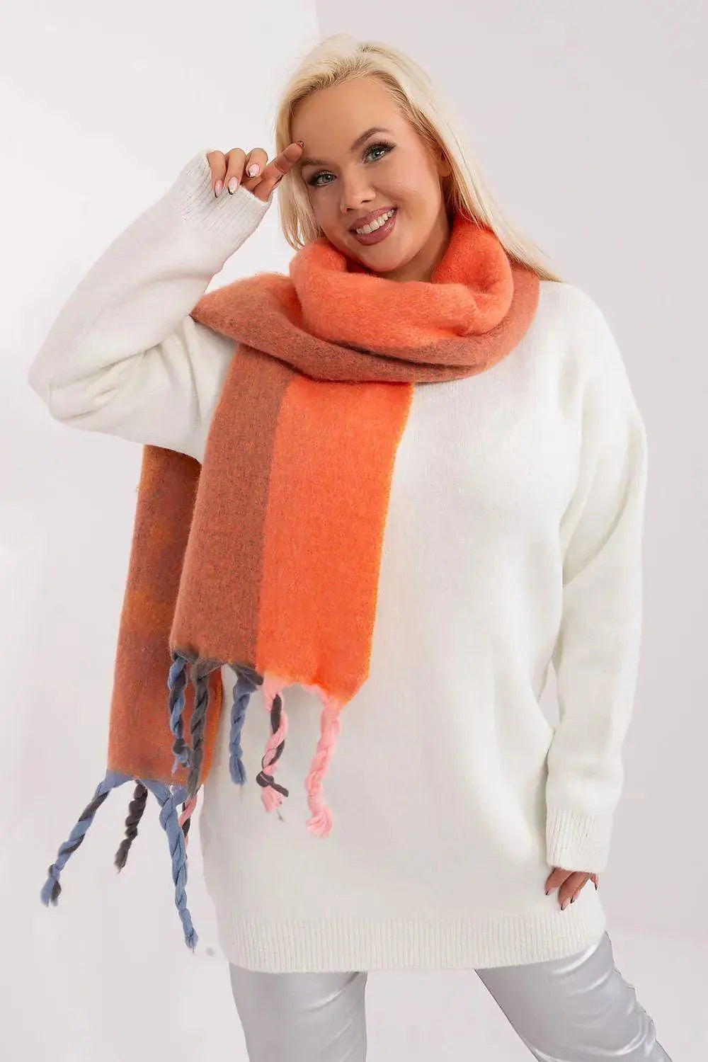 Decorative Stripe Scarf – Soft, Stylish & Cold-Weather Ready