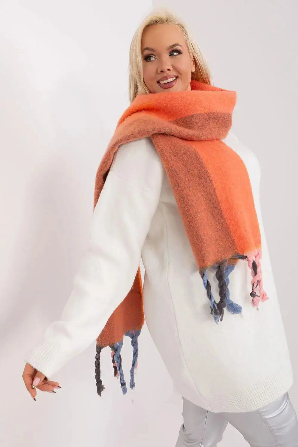 Decorative Stripe Scarf – Soft, Stylish & Cold-Weather Ready