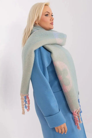 Decorative Stripe Scarf – Soft, Stylish & Cold-Weather Ready
