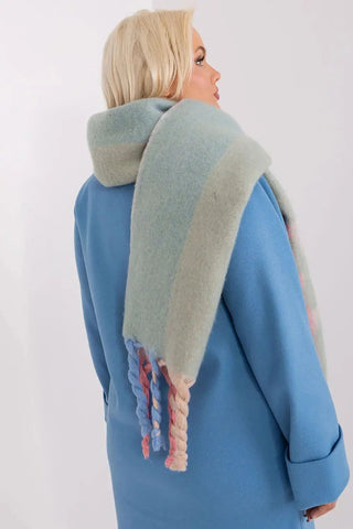 Decorative Stripe Scarf – Soft, Stylish & Cold-Weather Ready