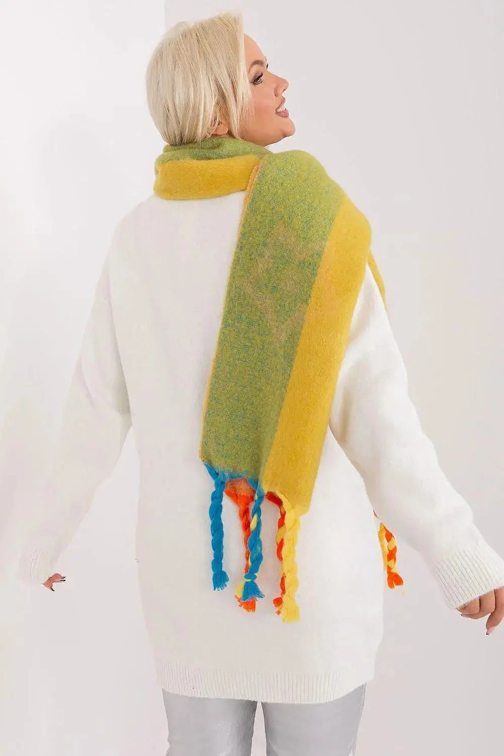 Decorative Stripe Scarf – Soft, Stylish & Cold-Weather Ready