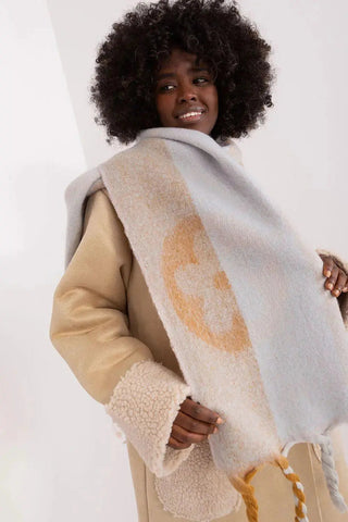 Decorative Stripe Scarf – Soft, Stylish & Cold-Weather Ready