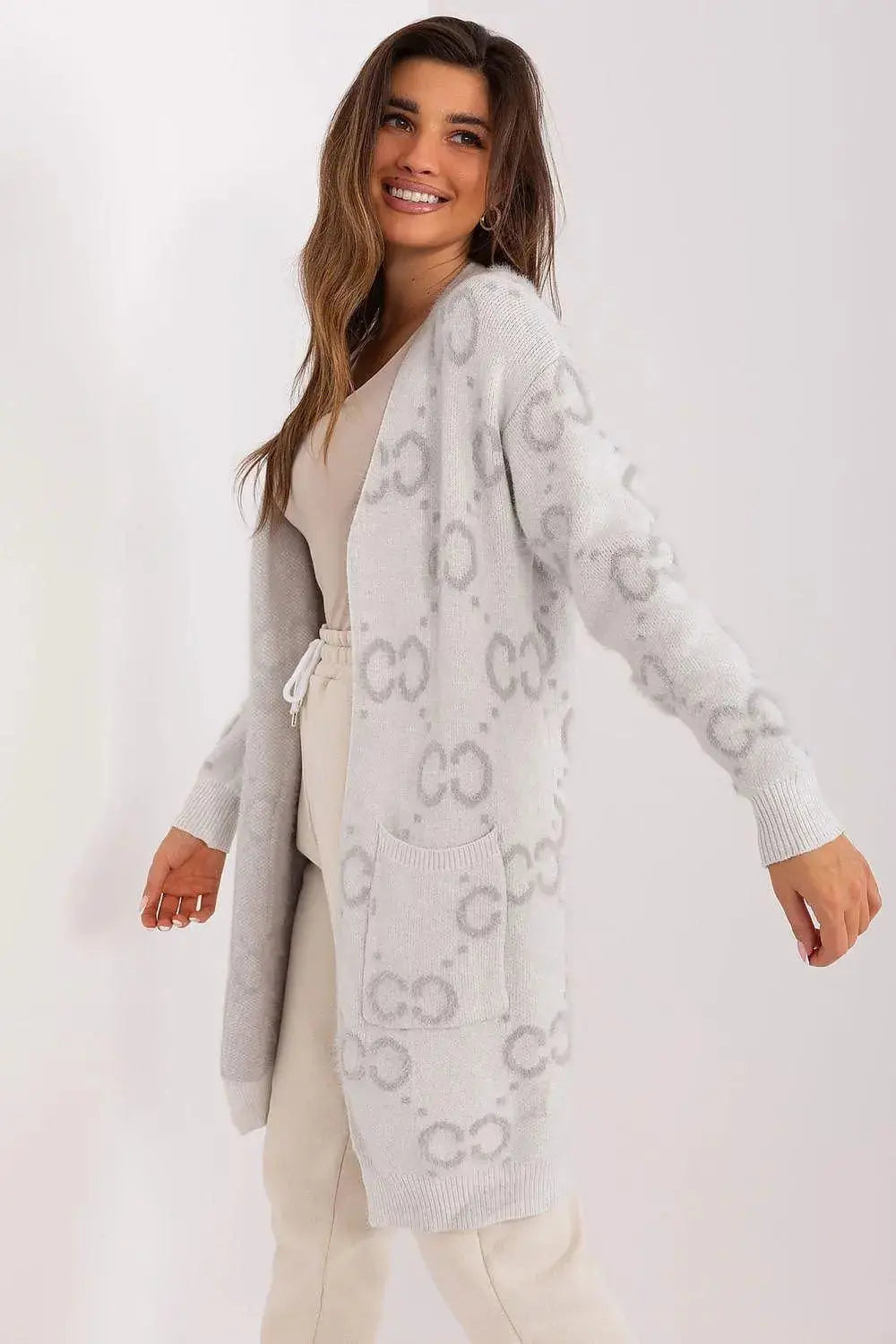 AT high-quality acrylic turtleneck sweater