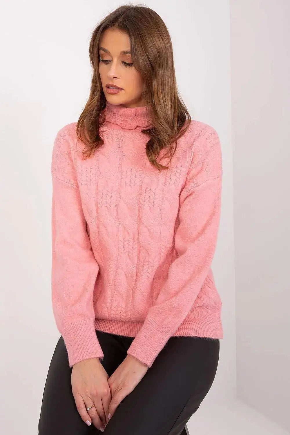 AT high-quality acrylic turtleneck sweater