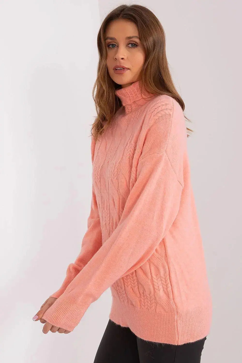 AT high-quality acrylic turtleneck sweater