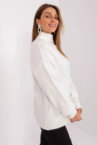 AT high-quality acrylic turtleneck sweater