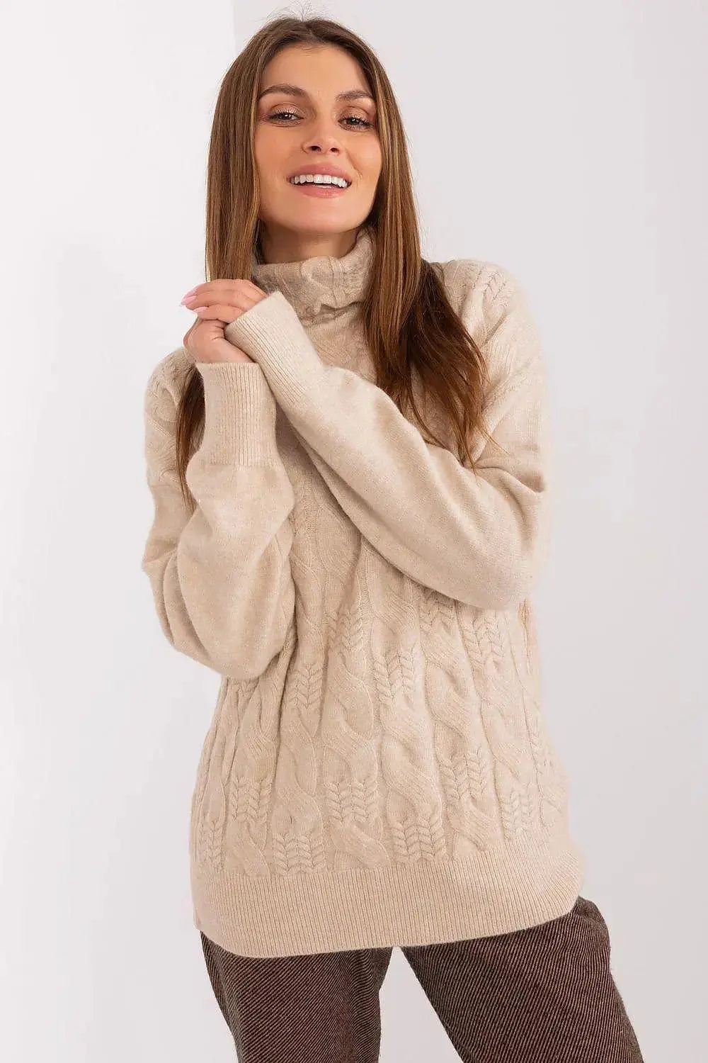 AT high-quality acrylic turtleneck sweater