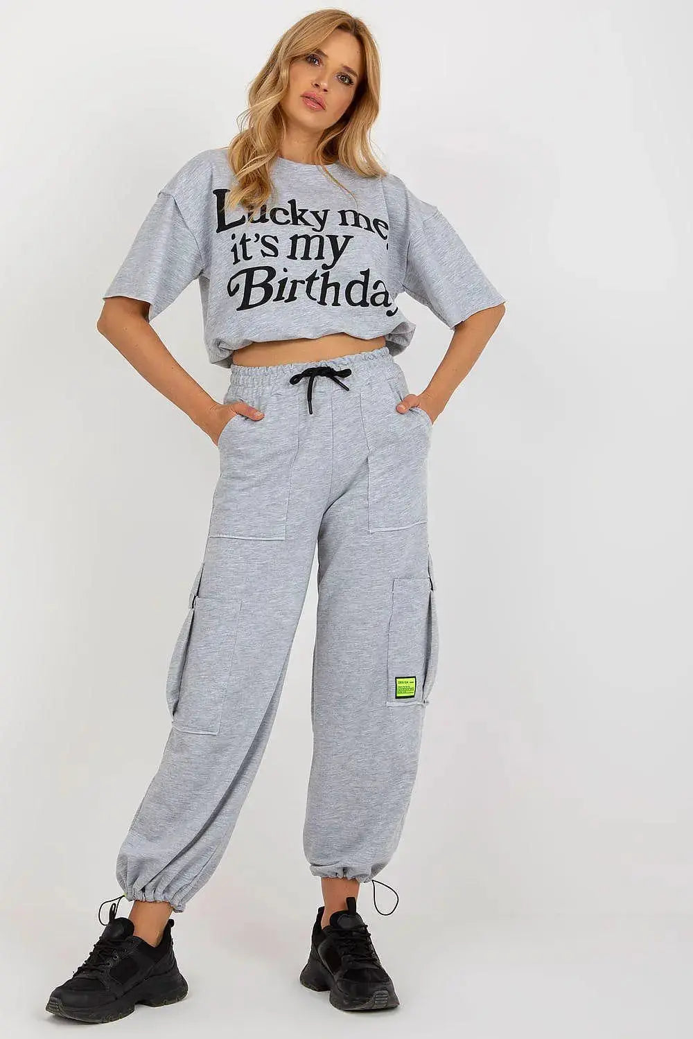 Badu Blouse and Pants Tracksuit Set