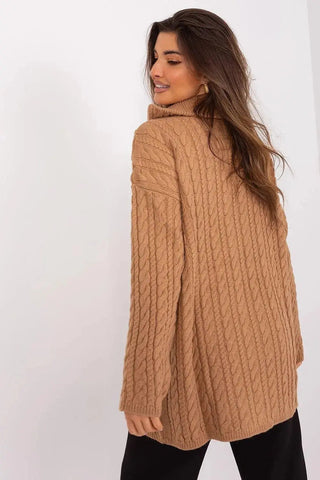 Badu comfort and elegance sweater