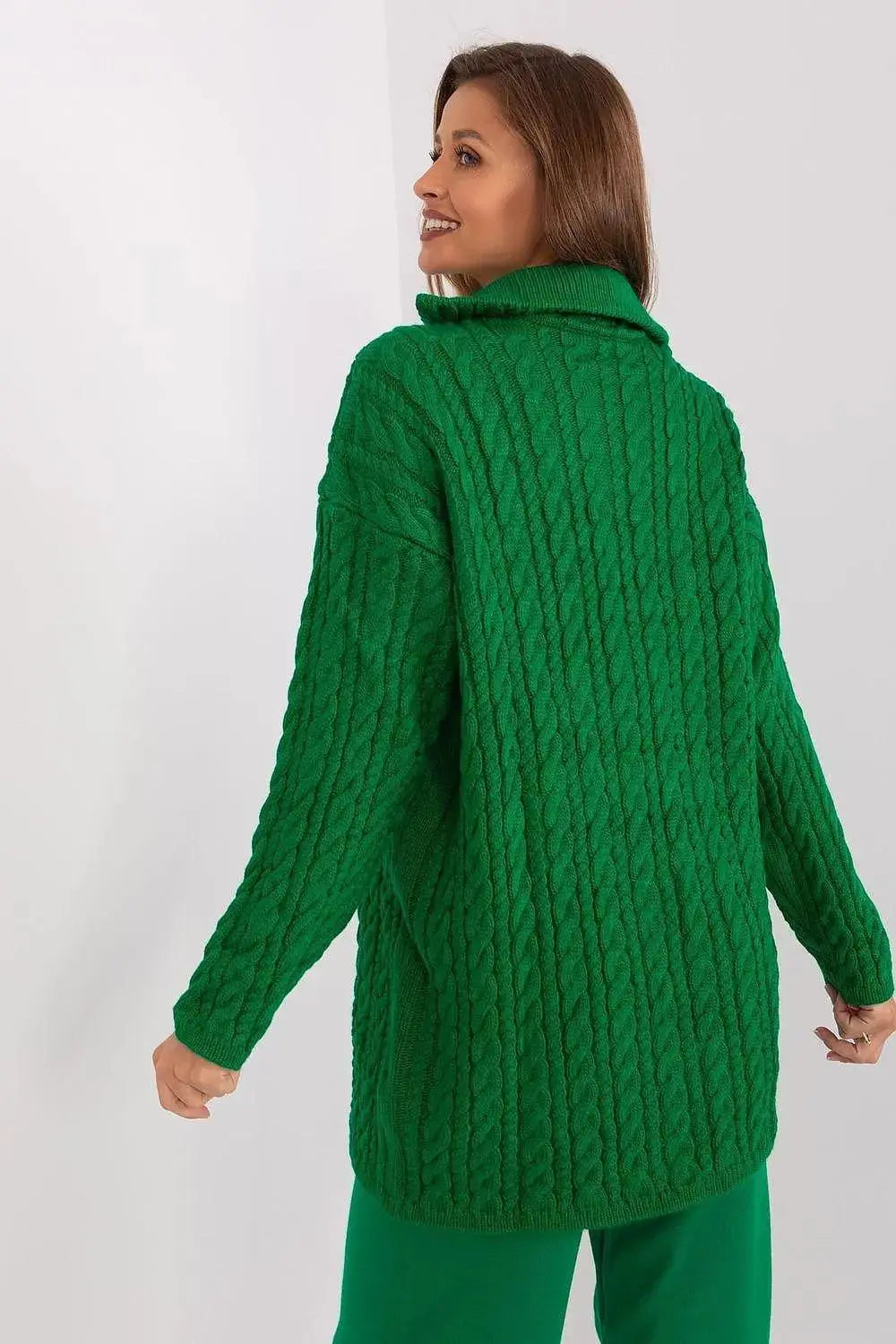 Badu comfort and elegance sweater