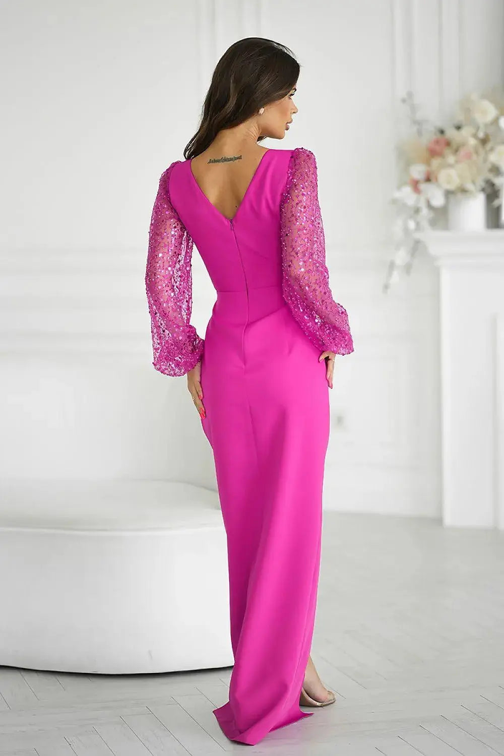 Bicotone sequin sleeves evening dress