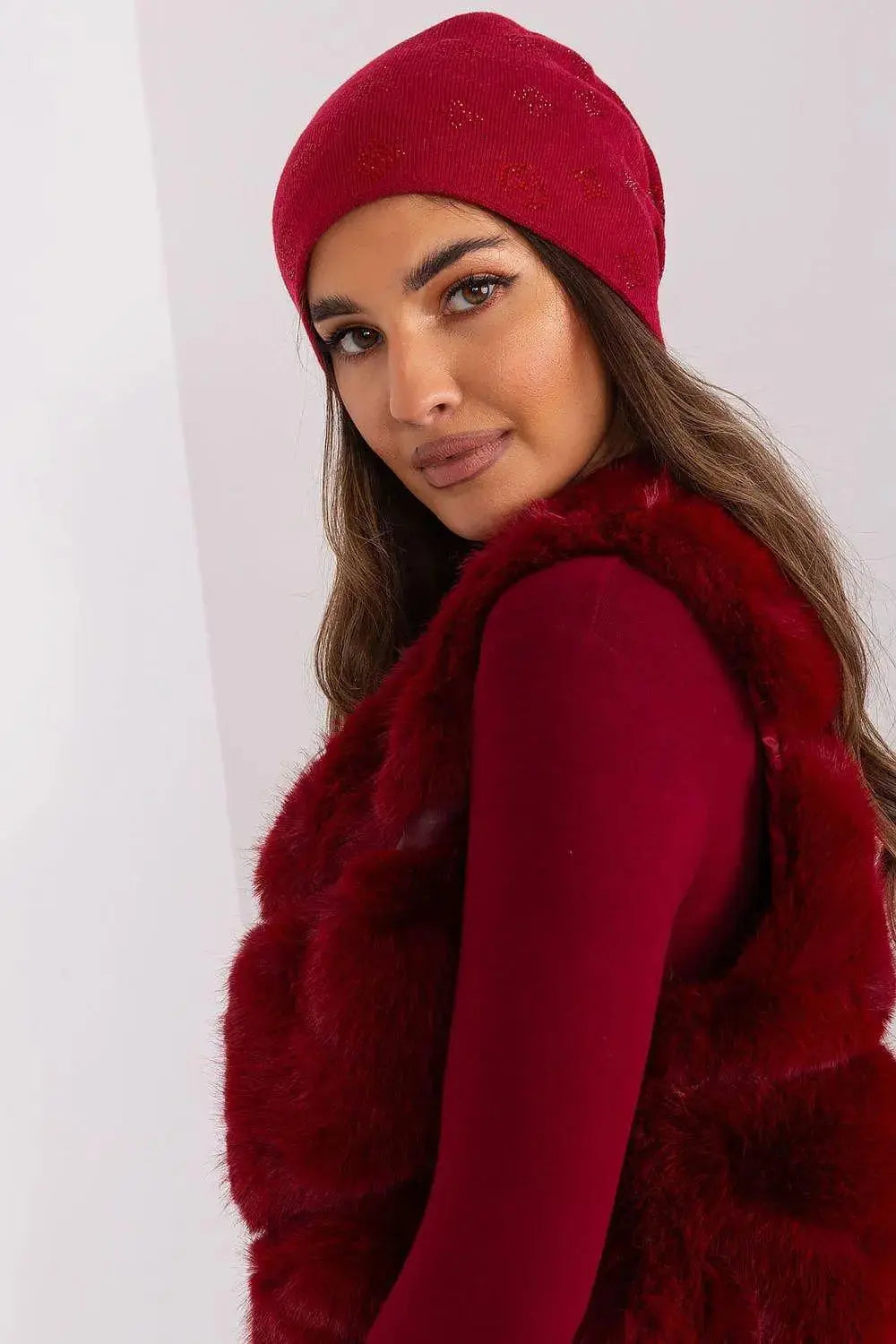 Women's Winter Beanie – Warm Cashmere Blend with Rhinestone Detail