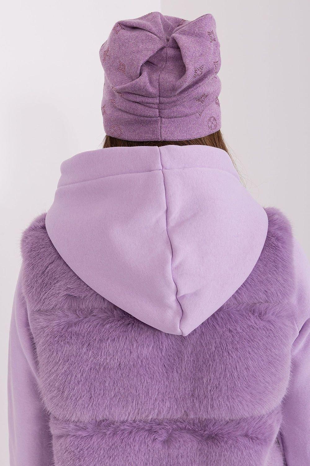 Women's Winter Beanie – Warm Cashmere Blend with Rhinestone Detail