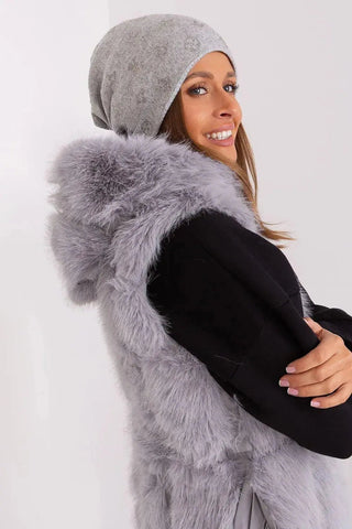 Women's Winter Beanie – Warm Cashmere Blend with Rhinestone Detail