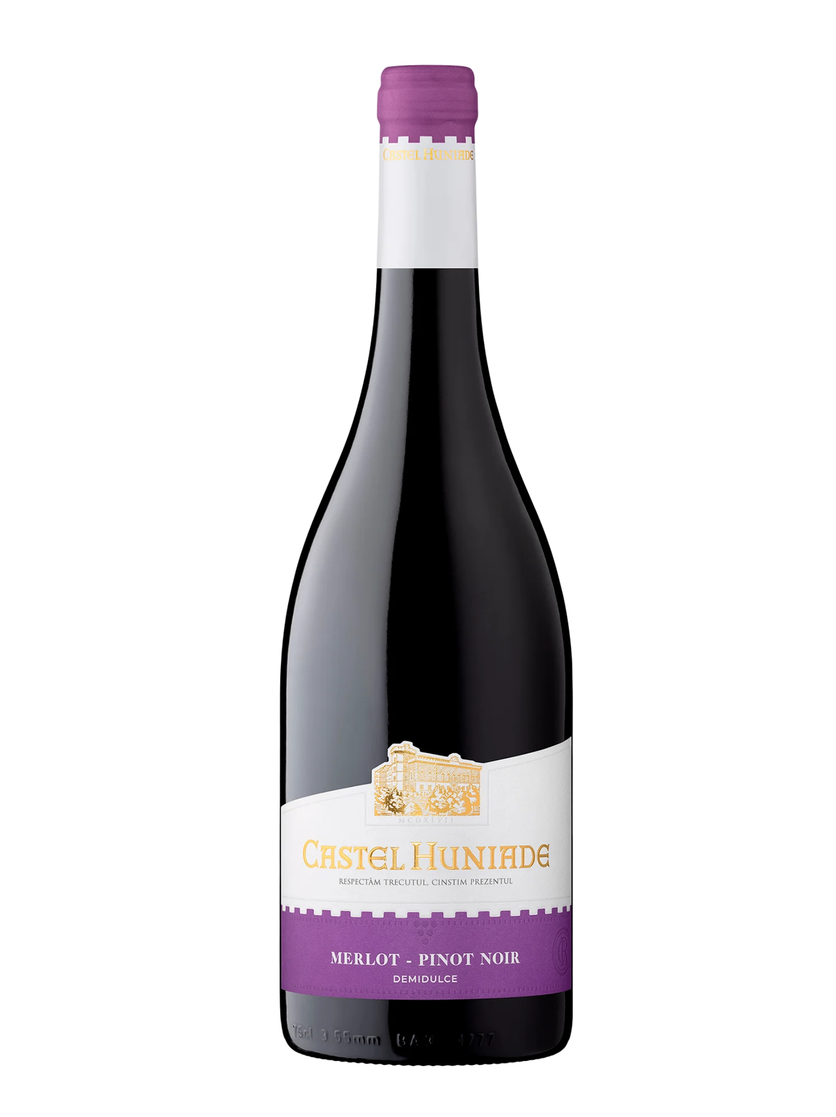 Recas Castel Huniade Merlot & Pinot Noir Red Wine 750ml