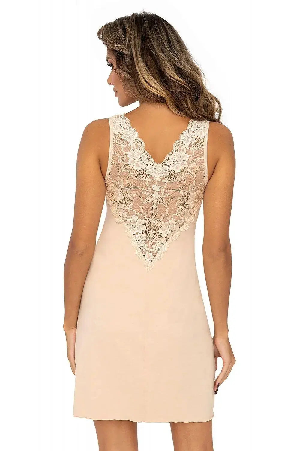 Donna smooth, flowing viscose nightgown