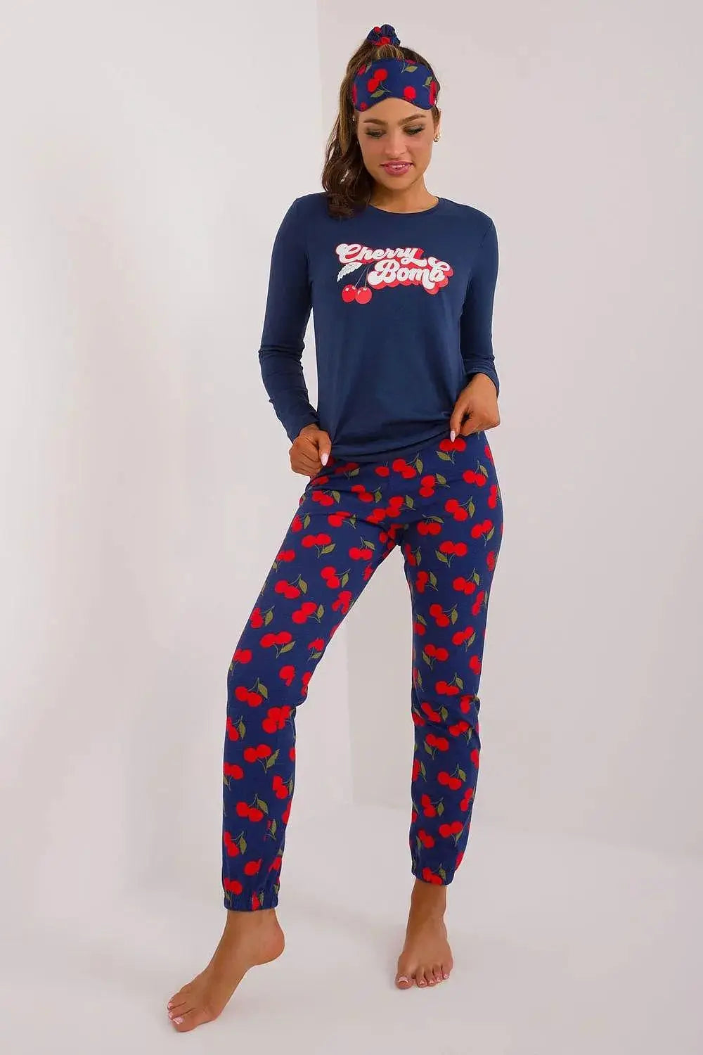 Factory Price blouse, pants, blindfold and hair elastic womens pajamas