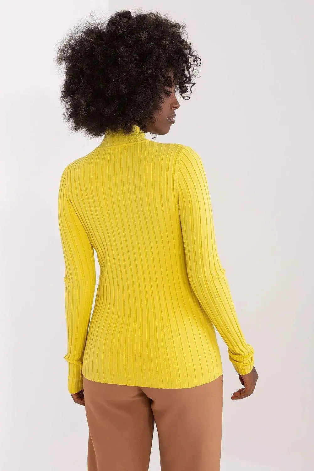 Factory Price low-key turtleneck sweater