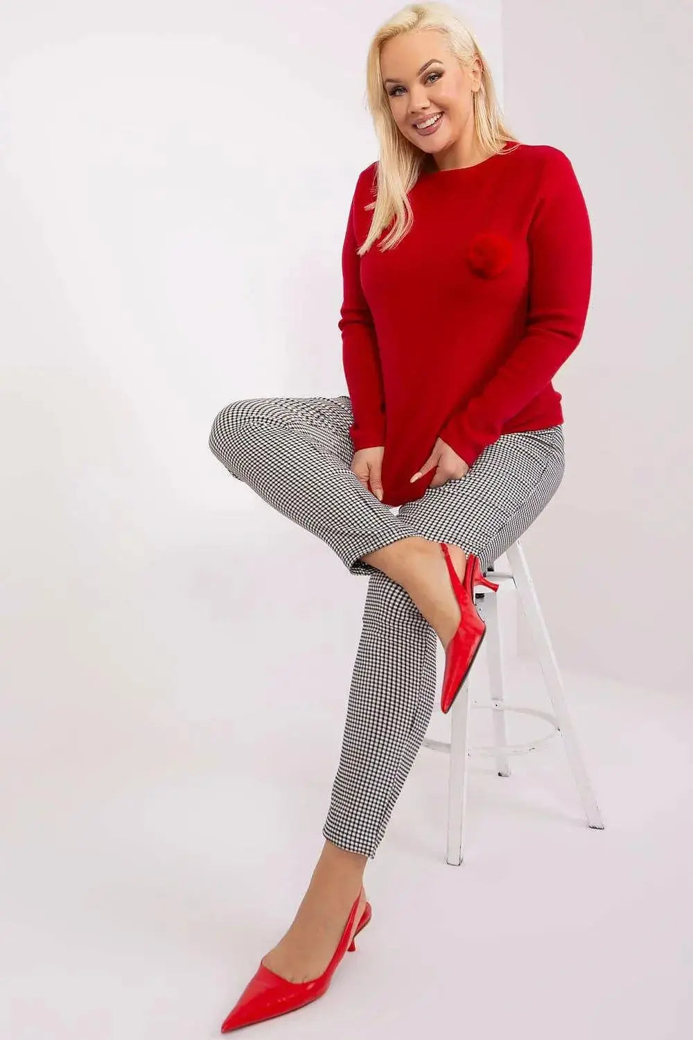 Factory Price skin-friendly viscose womens sweater