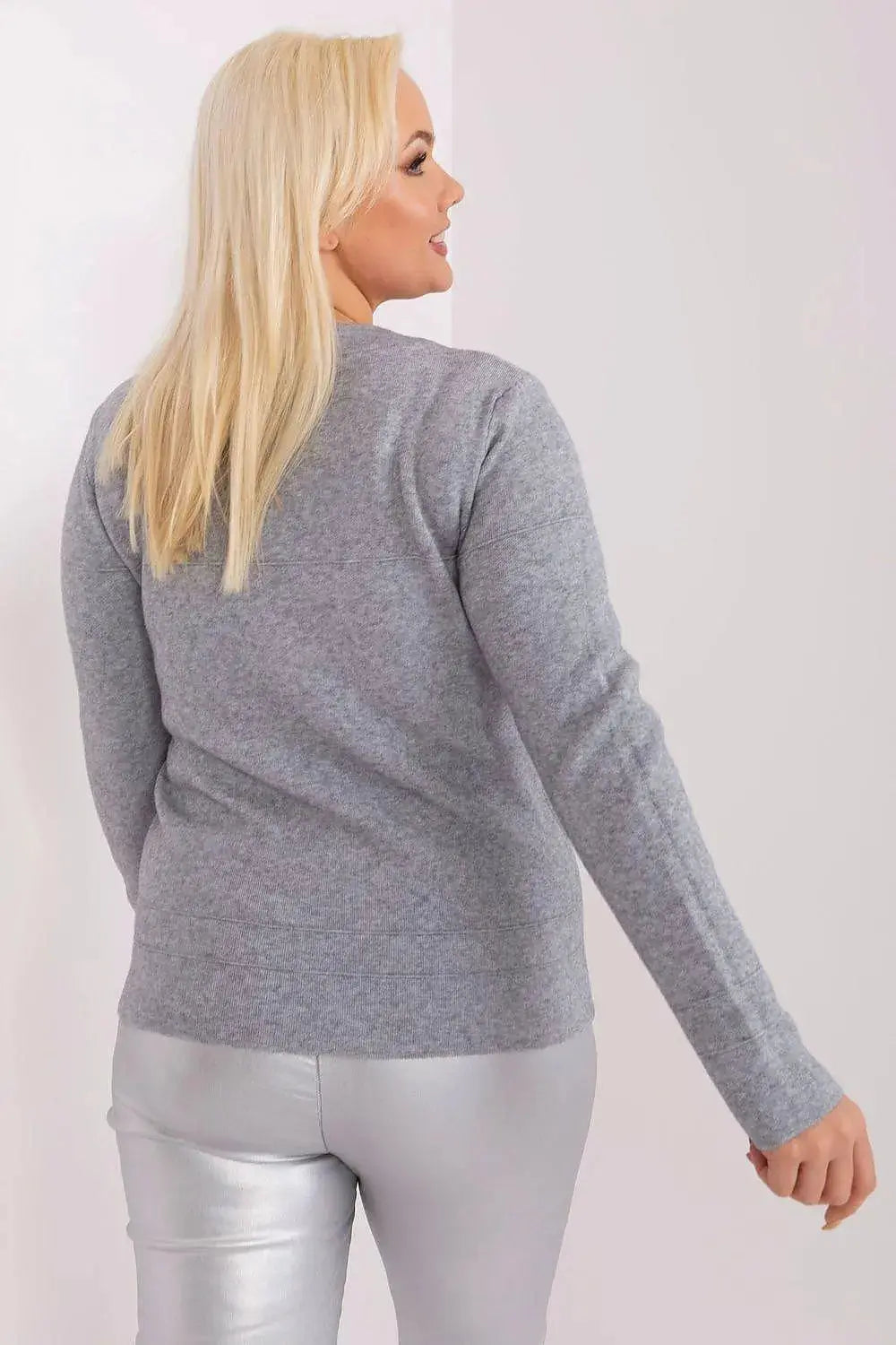 Factory Price skin-friendly viscose womens sweater