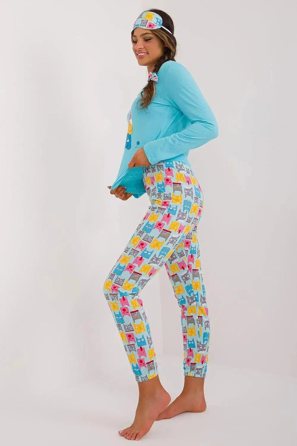 Factory blouse, pants, blindfold and hair elastic women's pajamas