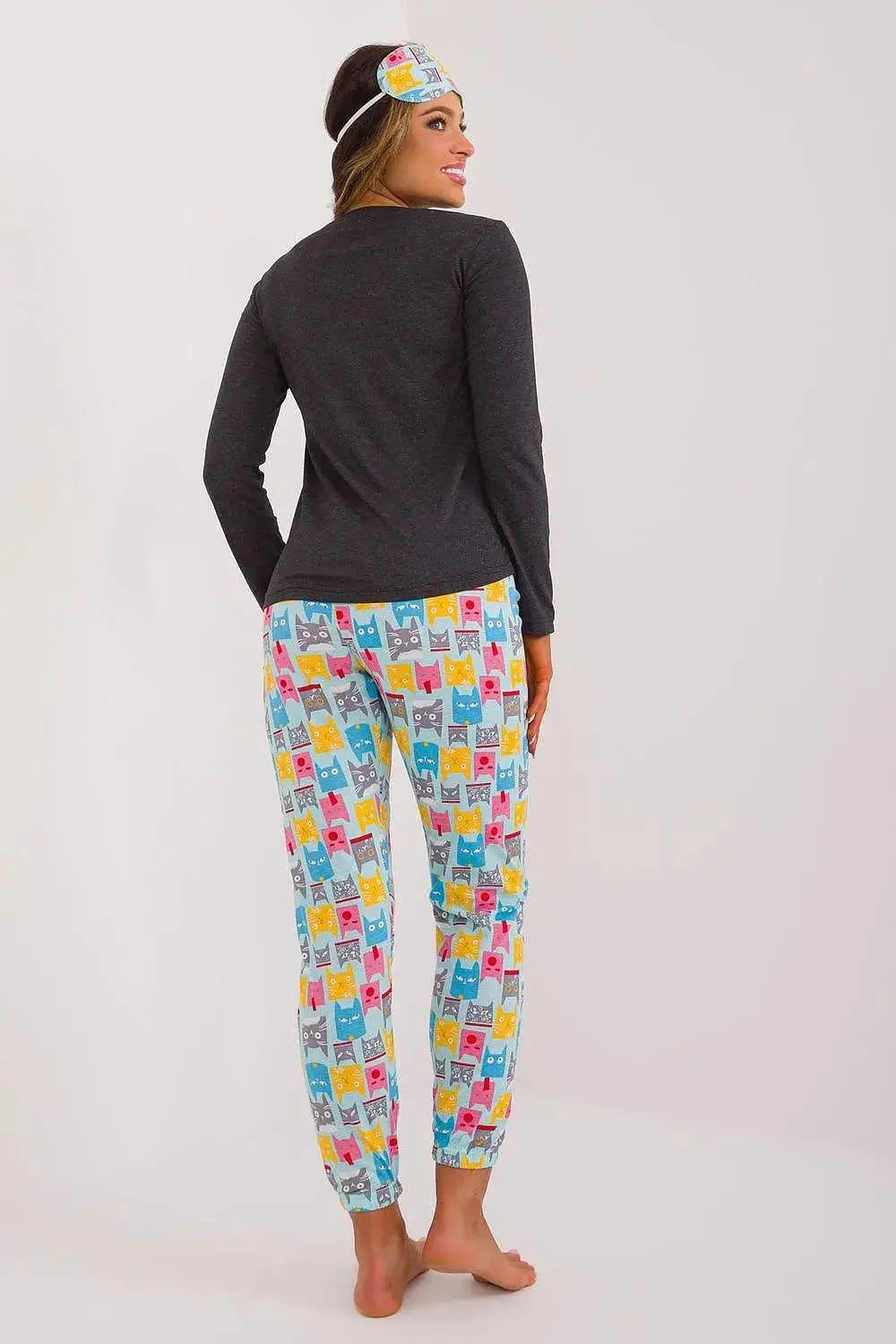 Factory blouse, pants, blindfold and hair elastic women's pajamas