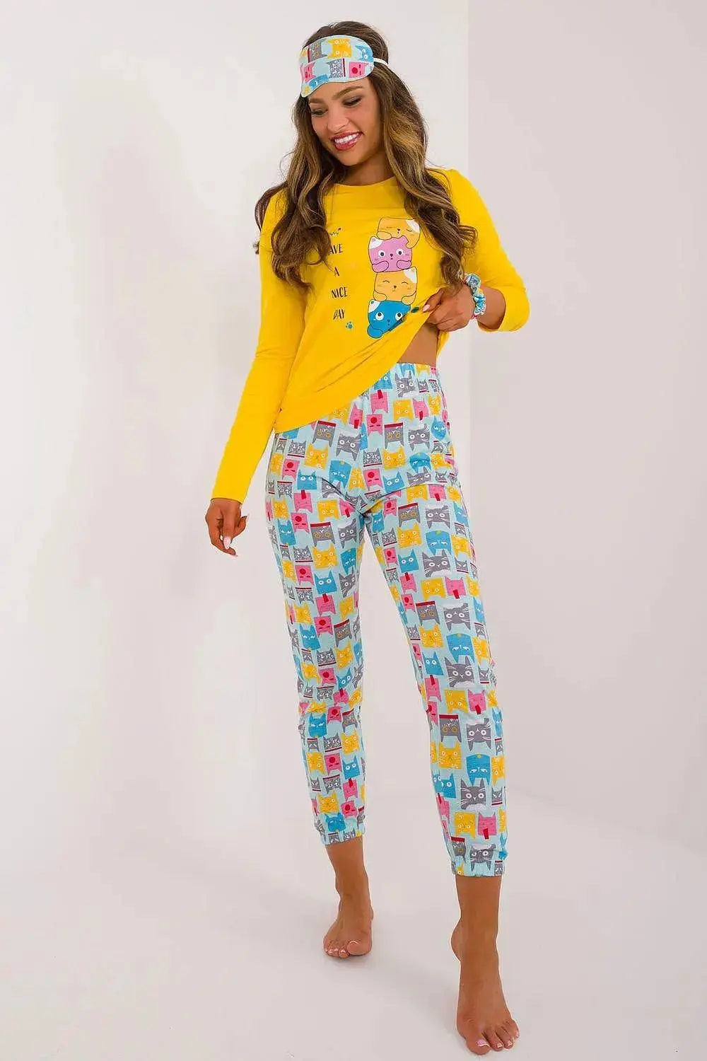 Factory blouse, pants, blindfold and hair elastic women's pajamas