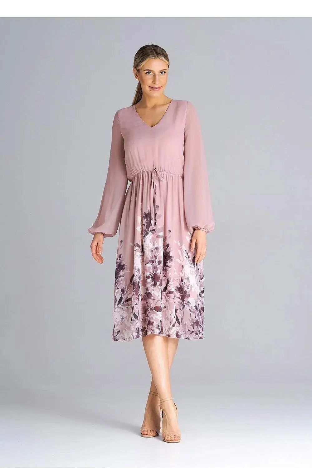Figl flared cut, long sleeves dress
