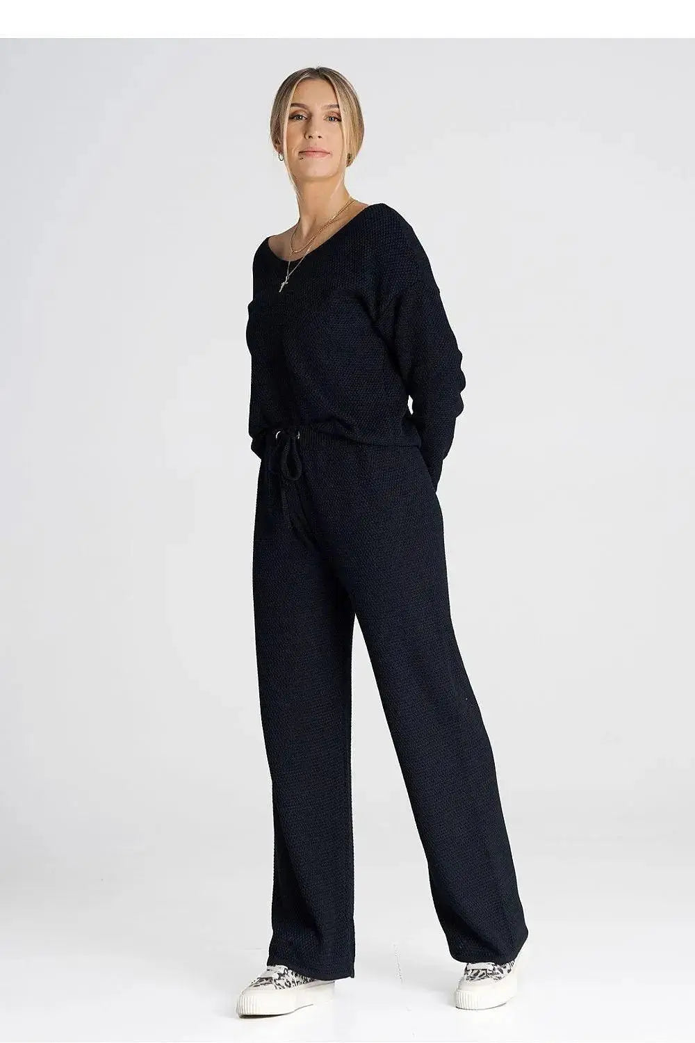 Figl long sleeves blouse and loose pants