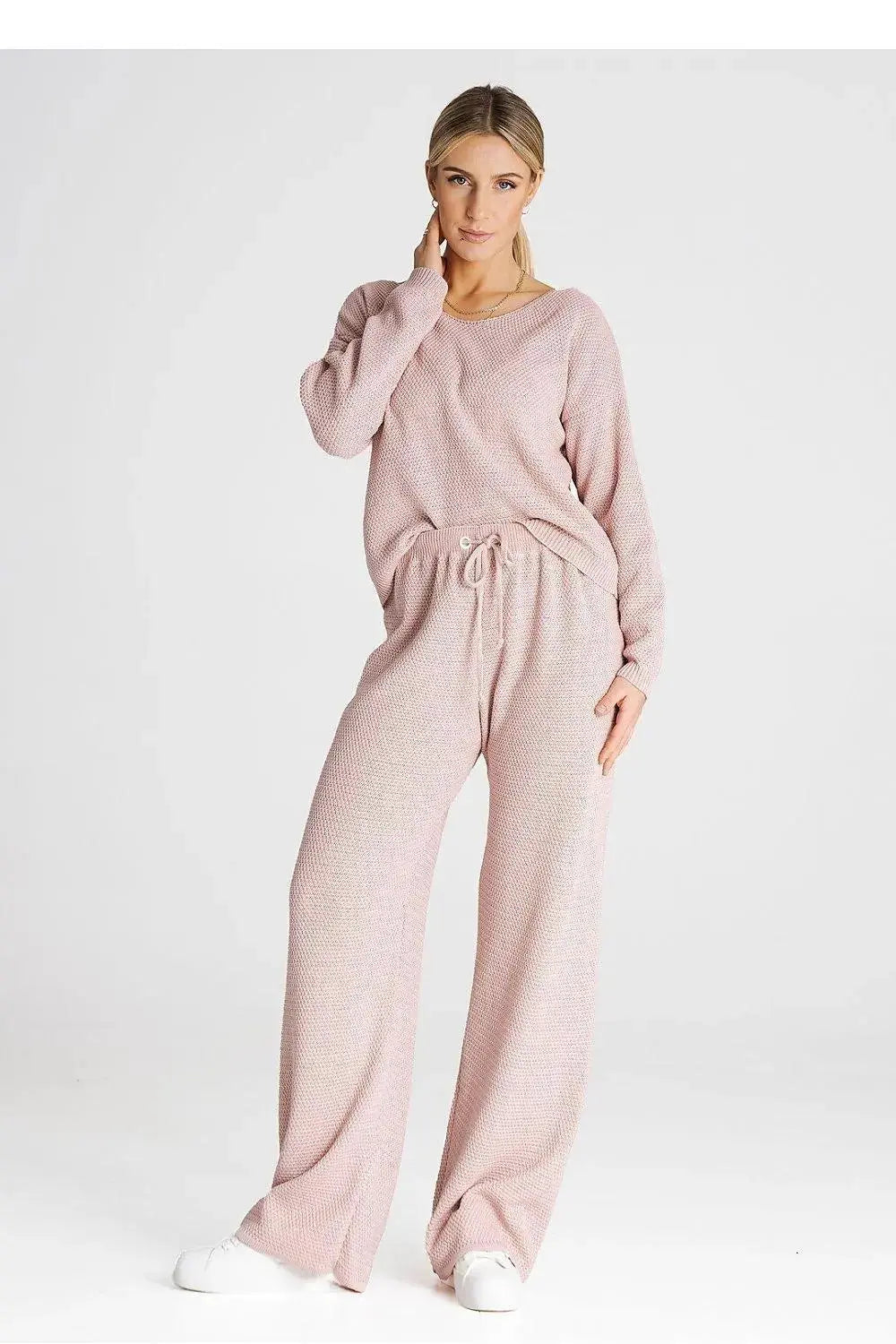 Figl long sleeves blouse and loose pants
