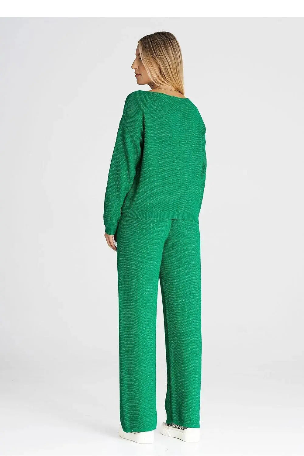 Figl long sleeves blouse and loose pants