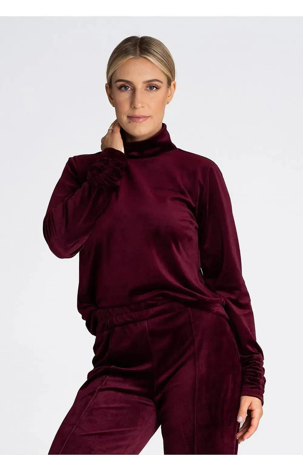 Figl long turtleneck and long sleeves blouse