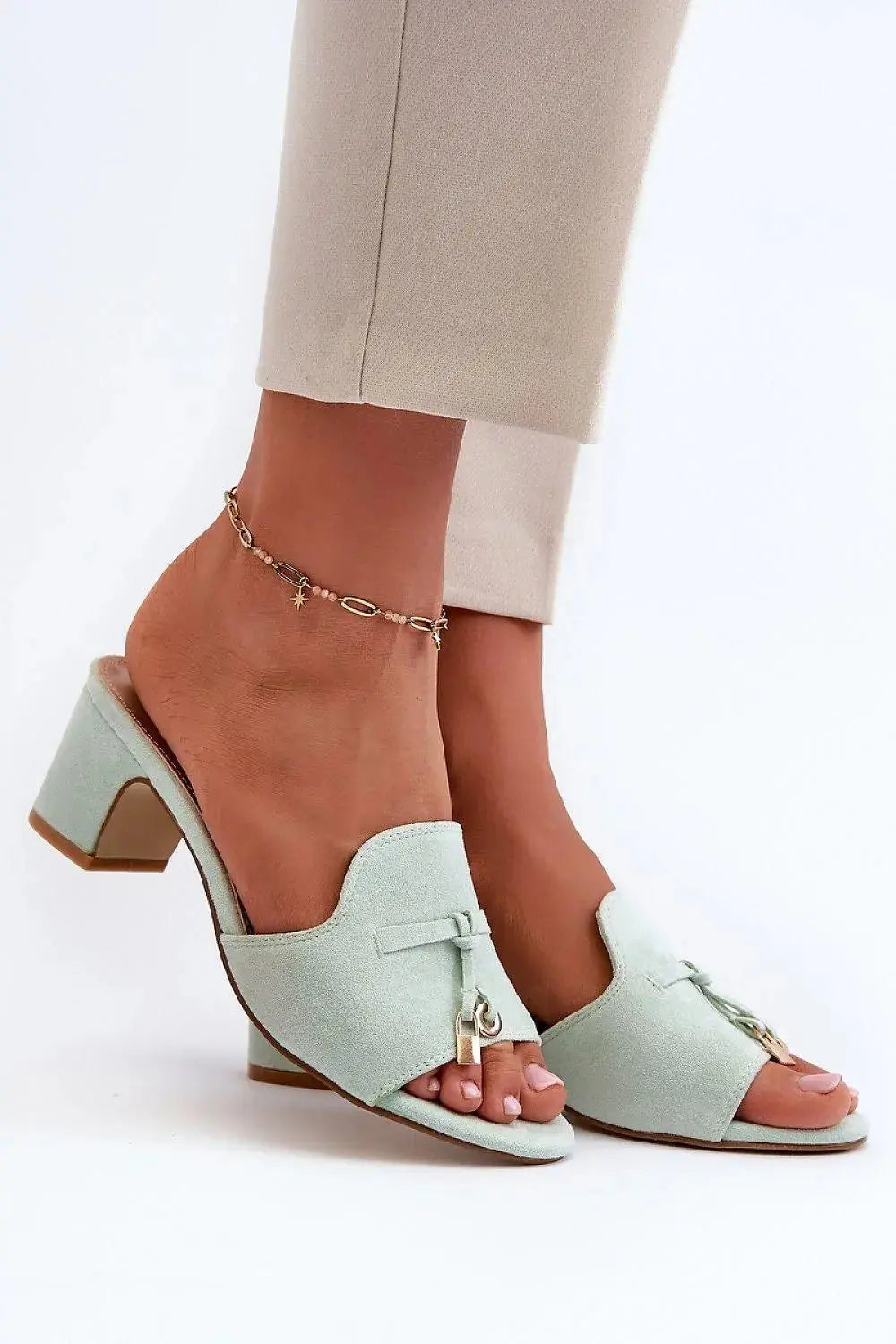 Flip-flops model 198677 Step in style