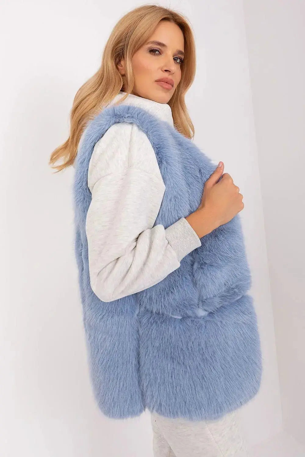 Gilet model AT fur vest