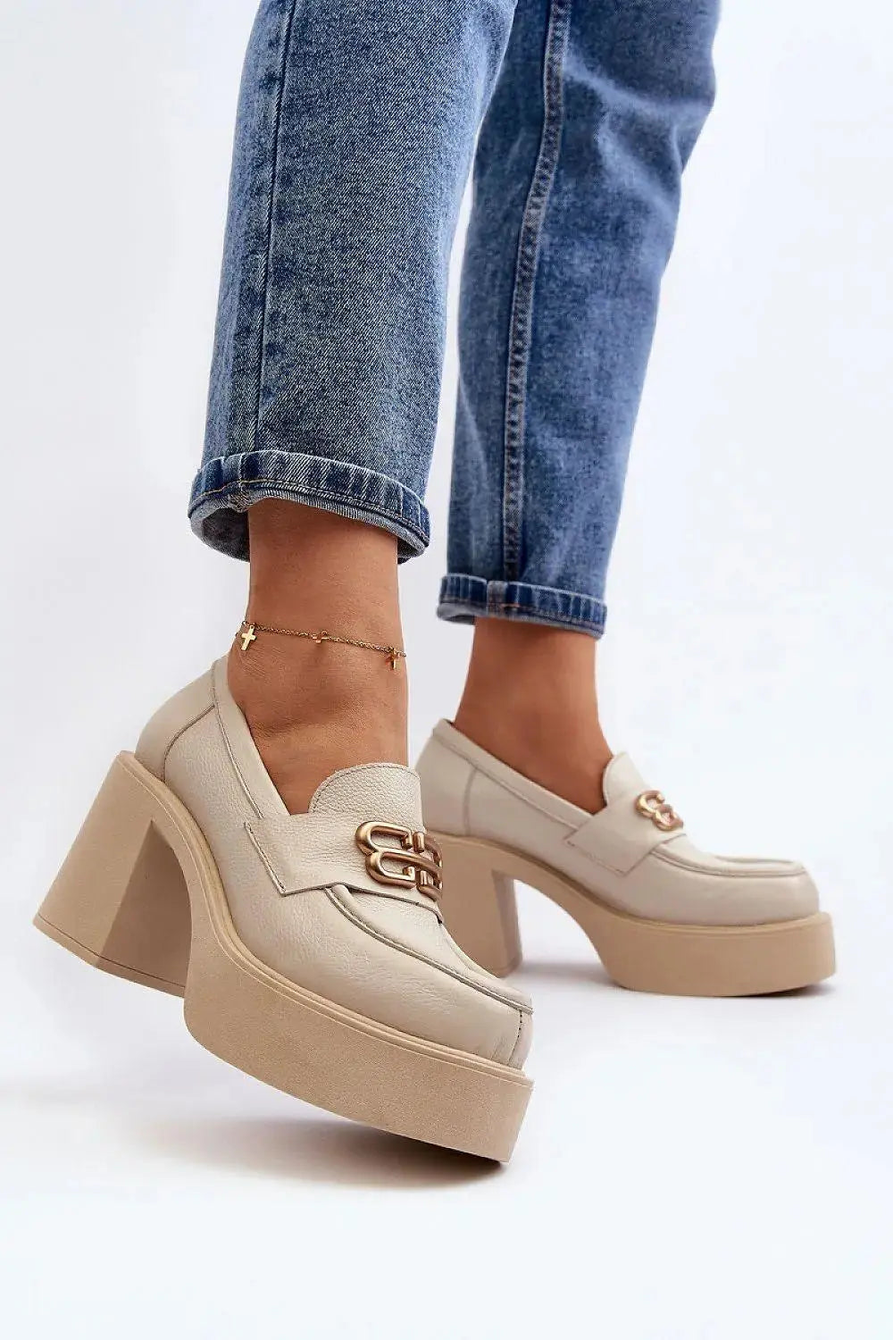 Step in style Women's heeled semi-boots with an upper made of eco-suede