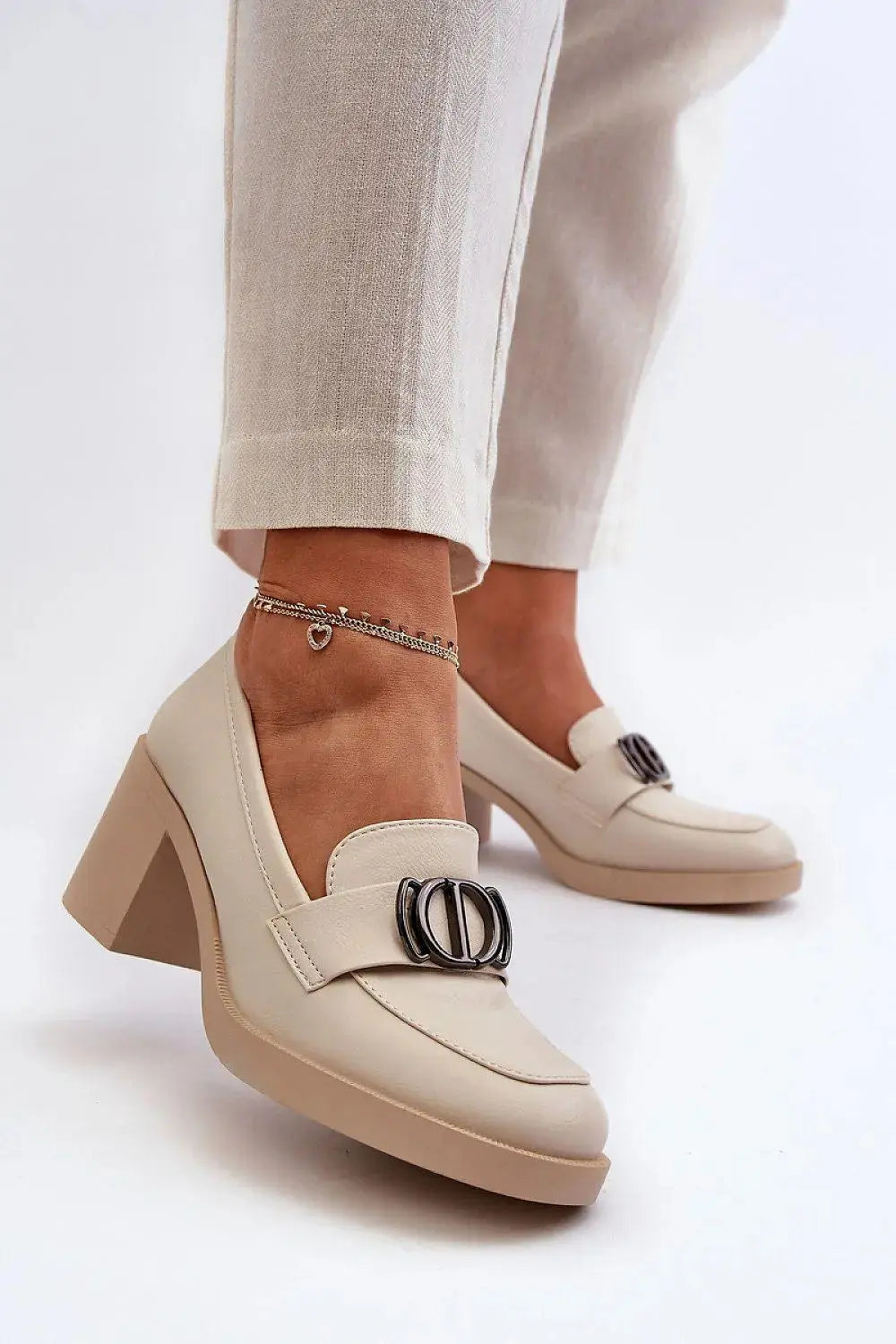Step in style elegance Semi-boots by Jezzi