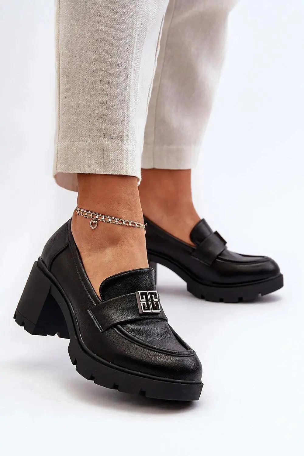 Step in style Women's semi heel boots