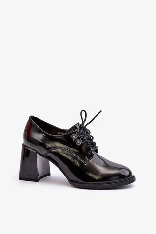 Heeled low shoes model 195406 Step in style