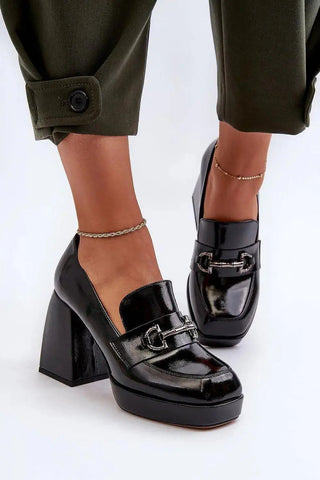 Heeled low shoes model 196316 Step in style