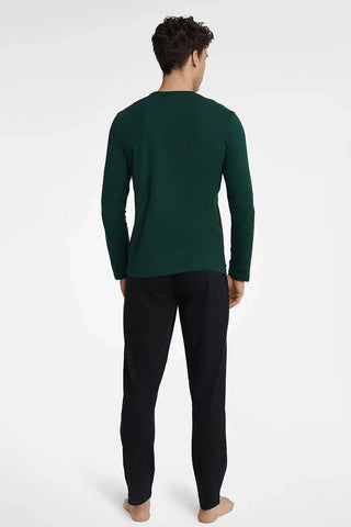 Henderson long sleeves and half-round neckline men's pajamas