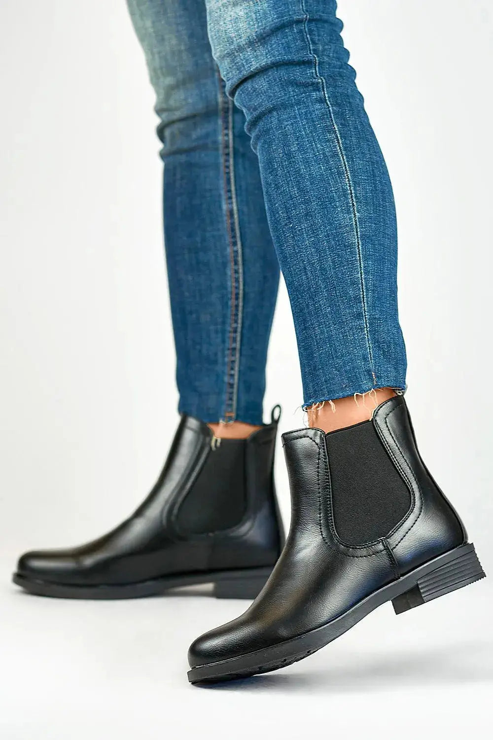Honesty Sales PRIMO Jodhpur boot